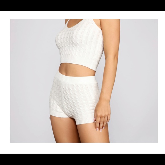 Windsor Store Cable Knit PJ set - SMALL - Picture 2 of 2